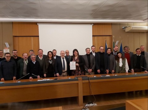 Firma Patto per la formazione e orientamento